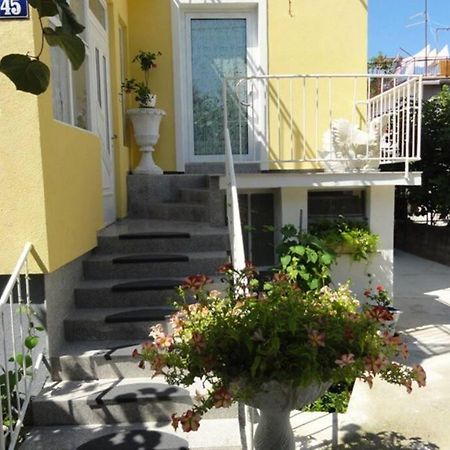 Croatia Zadar Borik Family Apartment With Garten View Number 2 Extérieur photo